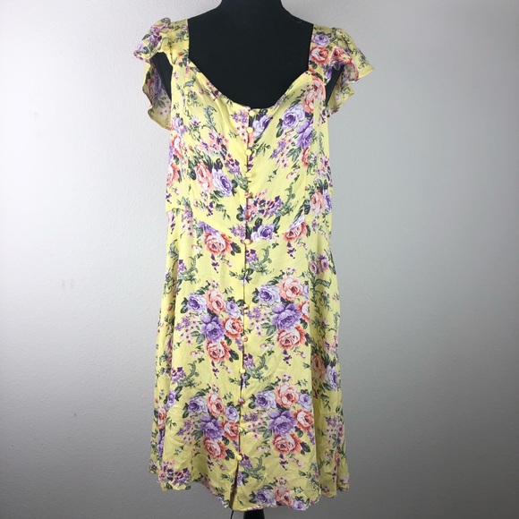 NWT PLUs Forever 21 Floral Dress - Picture 3 of 4